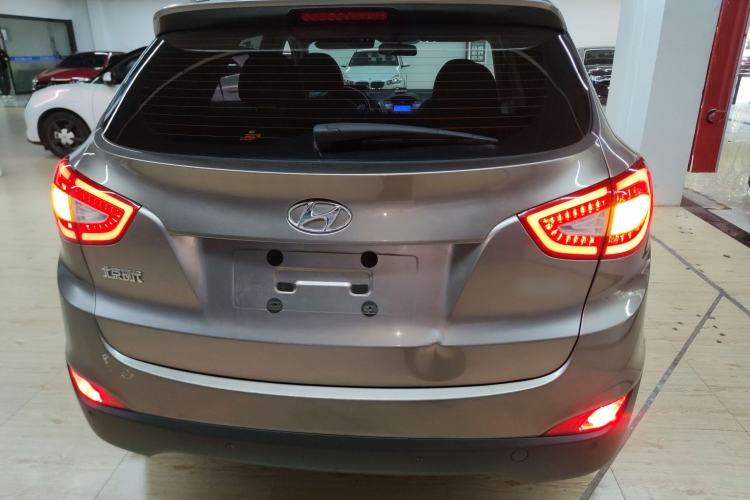 Used Hyundai ix35 2015 2.0L Automatic 2WD Smart Version China V Standard

