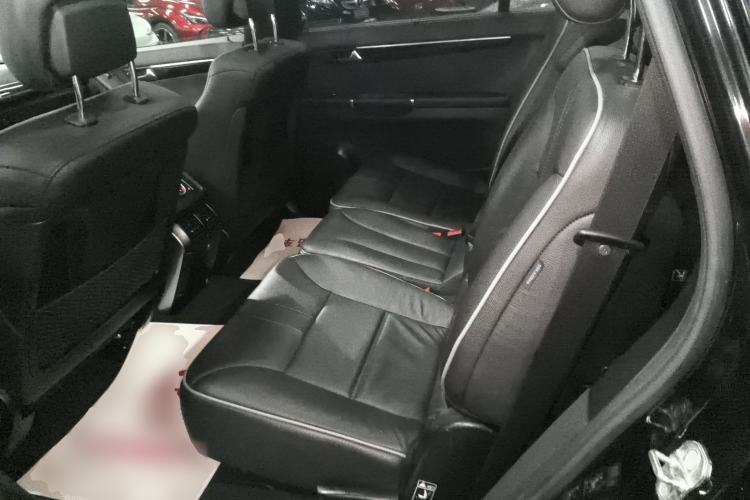 Used Mercedes-Benz R-Class 2017 R 320 4MATIC Business Edition Prestige Model
