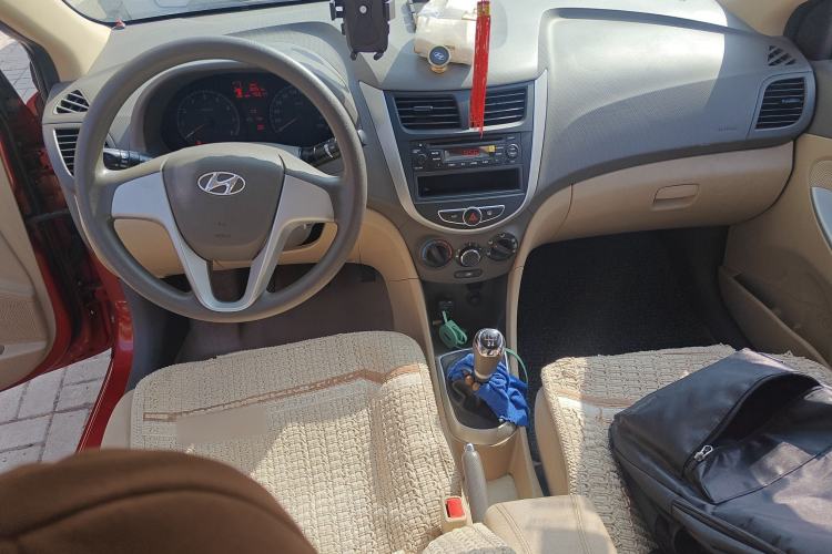 Used Hyundai Verna (older generation) 2010 Sedan 1.4L Manual Comfort GS
