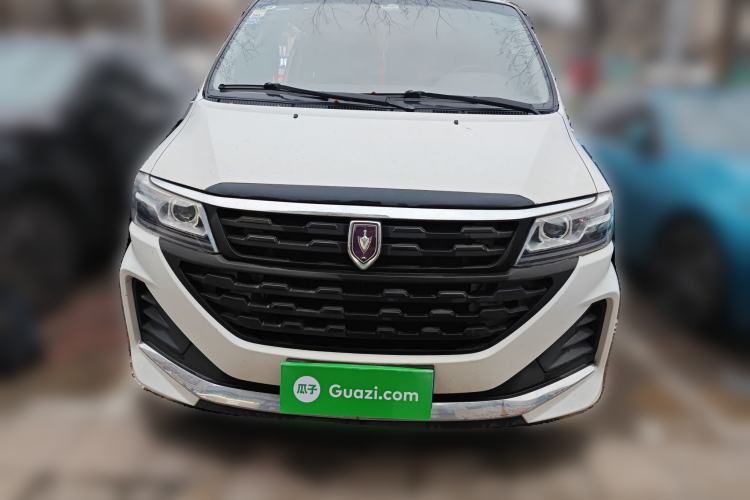 Used Jinbei Hiace King 2021 2.0L City Transport King Series Express Model Standard Top 6-Seater 1TZS