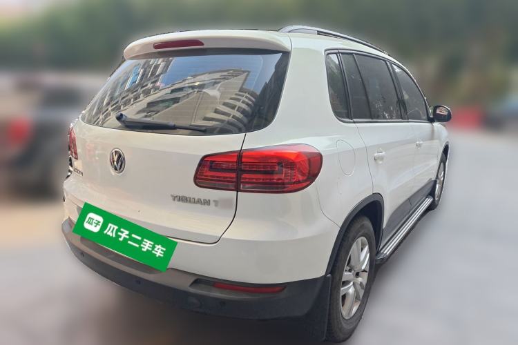 Used Volkswagen Tiguan 2015 1.8TSI Automatic Two-Wheel Drive Trend Edition Rear Right 45 Deg