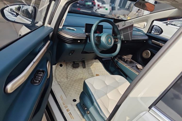 Used Baojun Cloud 2023 460 Pro Driver Seat