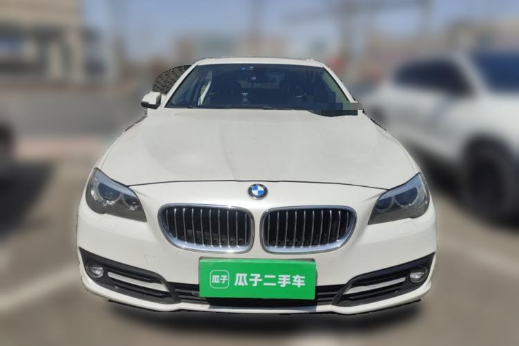 Used BMW 5 Series 2015 520i Elegant Edition Front