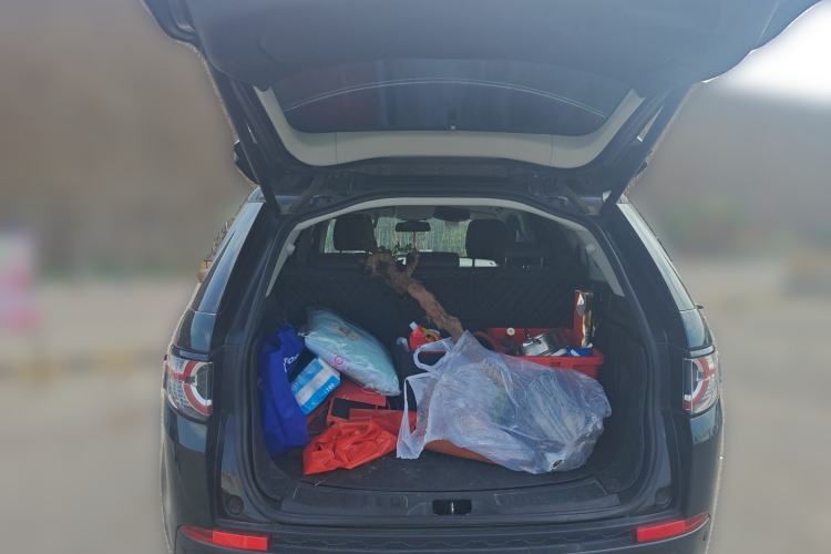 Used Land Rover Discovery Sport 2016 2.0T HSE Trunk