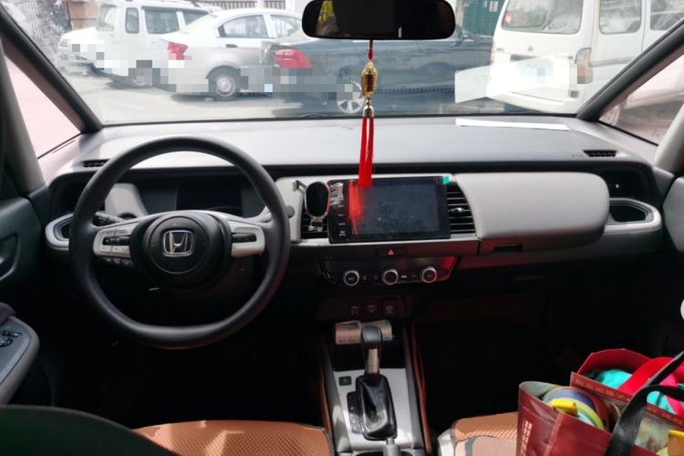 Used Honda LIFE 2021 1.5L CVT CRO-S Fun Edition Center Console