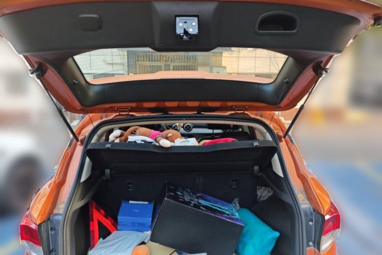 Used Soueast DX3 2016 1.5T CVT Prestige Edition Trunk