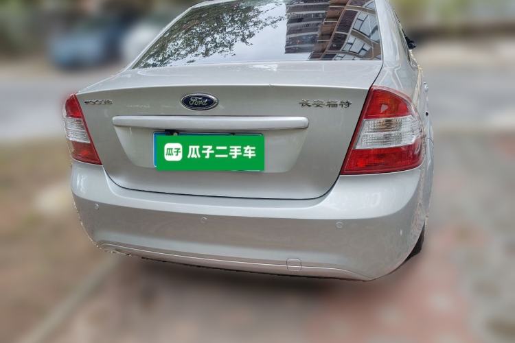 Used Ford Focus 2013 Sedan Classic 1.8L Manual Base Model
