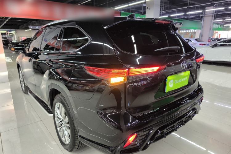 Used Toyota Highlander 2024 2.5L Smart Electric Hybrid Dual-Engine Four-Wheel Drive Prestige Version – 7 Seats