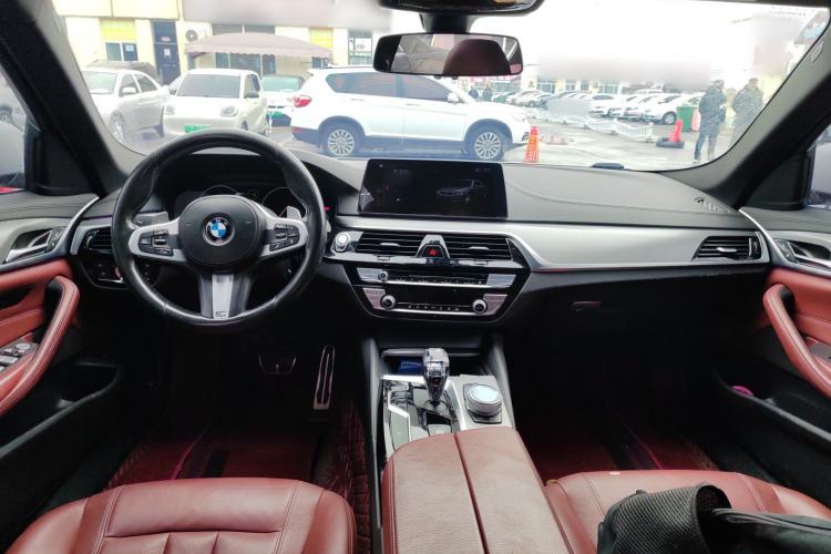 Used BMW 5 Series 2019 530Li xDrive M Sport Package Center Console