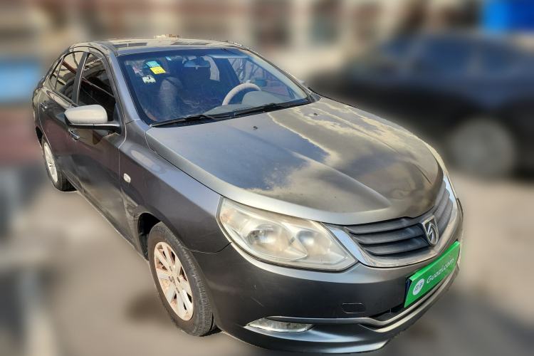 Used Baojun 630 2011 1.5L manual Comfort trim level