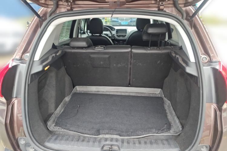 Used Peugeot 2008 2014 1.6L Automatic Fashion Edition Trunk