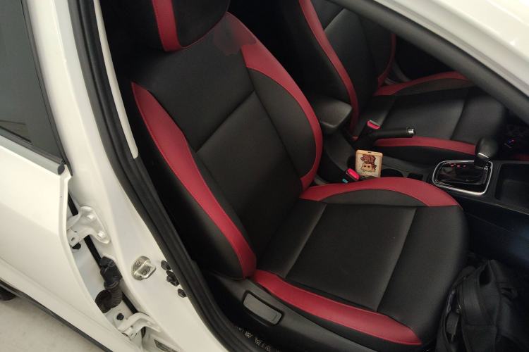 Used Kia KX Cross 2017 1.4L AT GLS