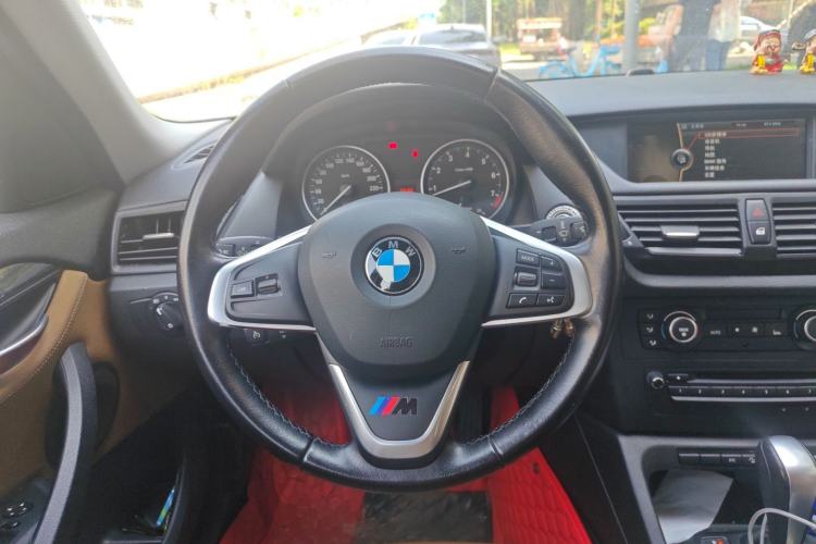 Used BMW X1 2010 xDrive25i
