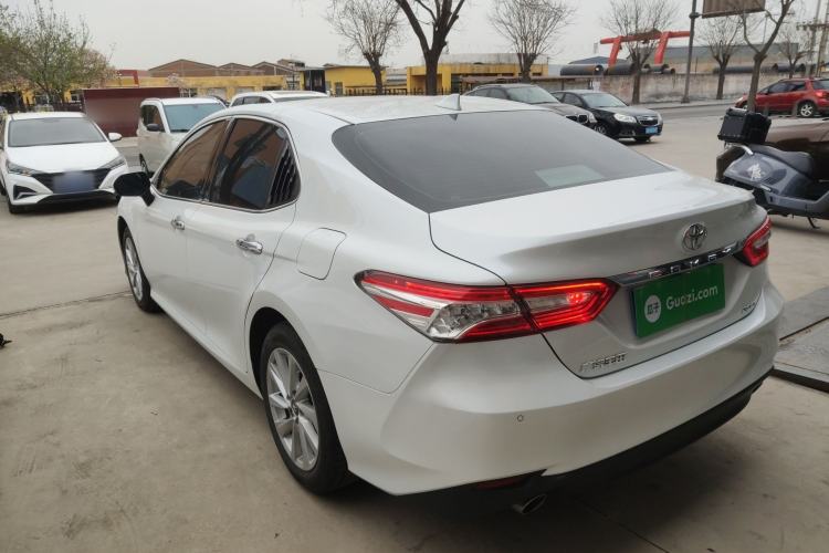 Used Toyota Camry 2021 2.0G Luxury Edition Exterior 2