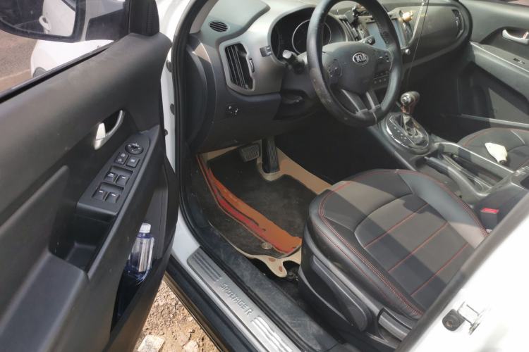 Used Kia Sportage R 2015 2.0L Automatic Two-Wheel Drive GL Left Front Seat