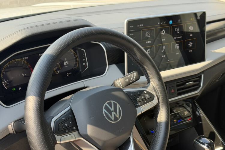 Used Volkswagen Tayron 2023 330TSI Two-Wheel-Drive Luxury Plus Advanced Version