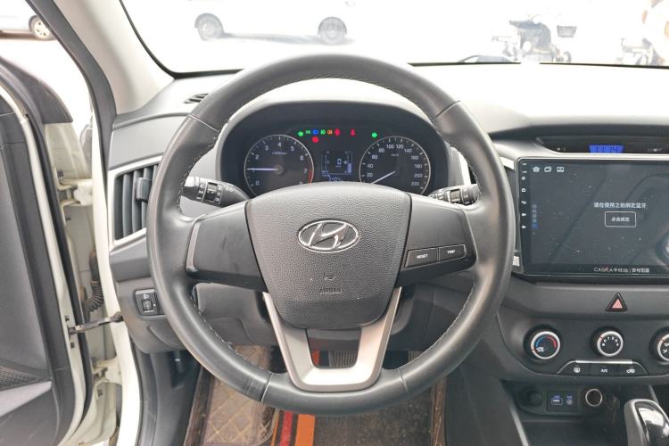 Used Hyundai ix25 2015 1.6L Automatic Two-Wheel Drive Smart GLS Trim Steering Wheel
