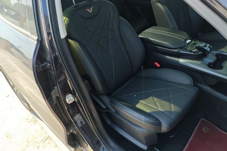 Used Cowin Kunlun 2023 Kunlun 300 Mountain Peak R Edition Right Front Seat