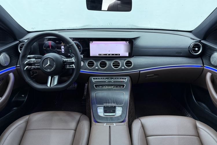 Used Mercedes-Benz E-Class 2022 Revised Version E 300 L Sport Luxury Edition
