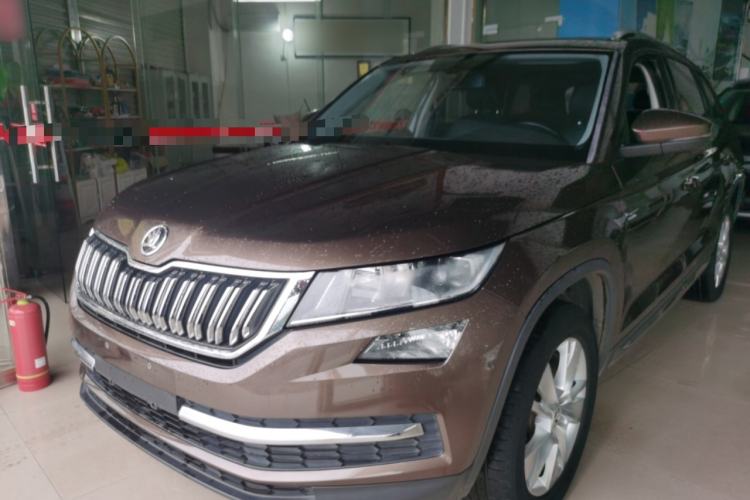 Used Skoda Kodiaq 2018 Facelifted TSI330 5-Seater Two-Wheel-Drive Luxury Edition