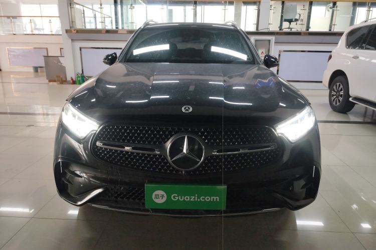 Used Mercedes-Benz GLC 2025 Refreshed GLC 300 L 4MATIC Dynamic Version 5 Seats Front