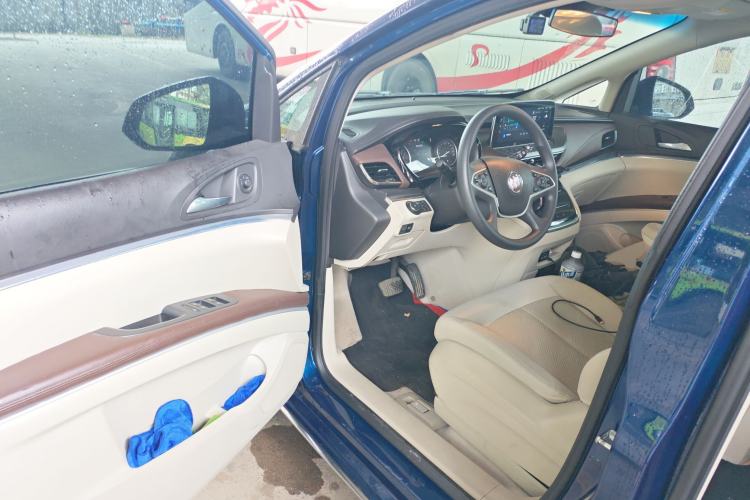 Used Buick GL8 2023 Land Executive Class Smart Enjoyment Model