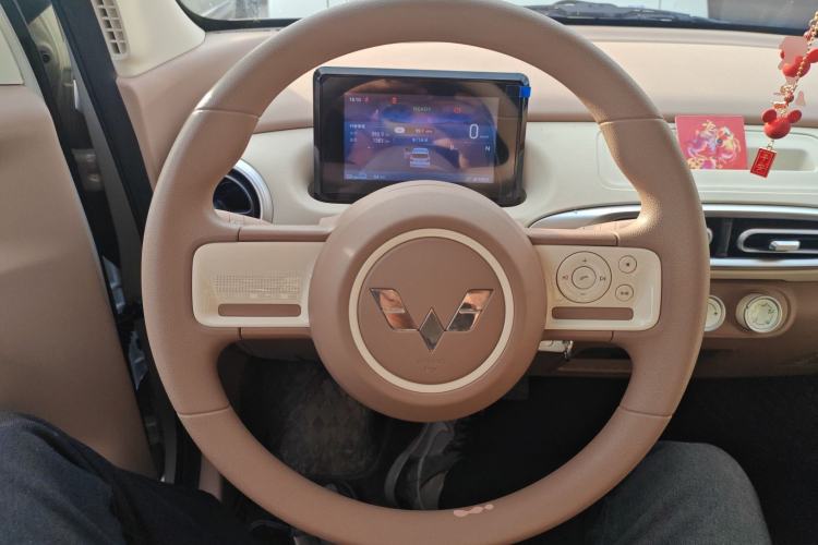 Used Wuling Hongguang MINIEV 2025 Four-Door Version Advanced Edition
