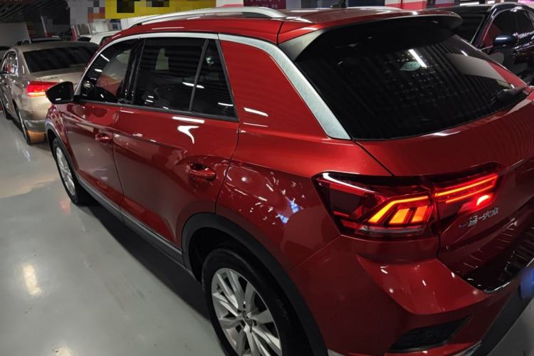 Used Volkswagen T-ROC 2018 230TSI DSG Two-Wheel Drive Advanced Version China V Standard