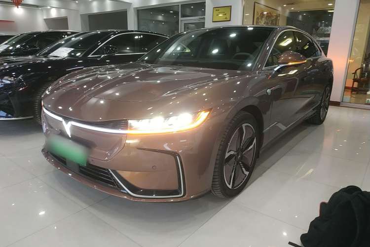 Used VOYAH PASSION 2023 Four-Wheel Drive Long-Range Version