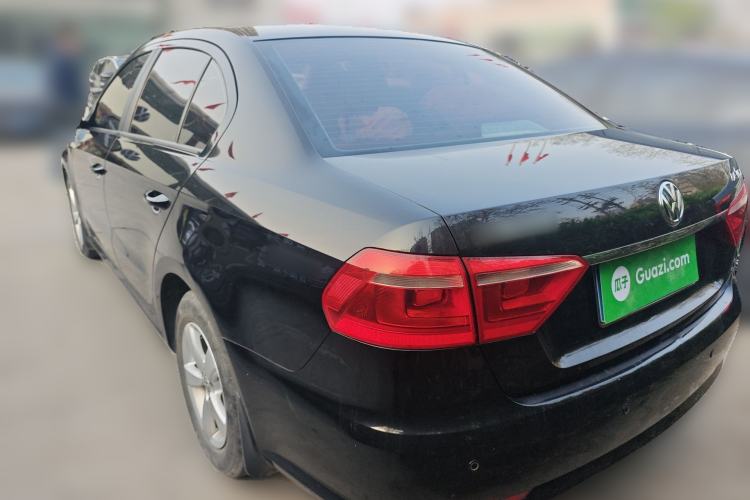 Used Volkswagen Lavida 2013 Revised Classic 1.6L Manual Fashion Edition Rear Left 45 Deg