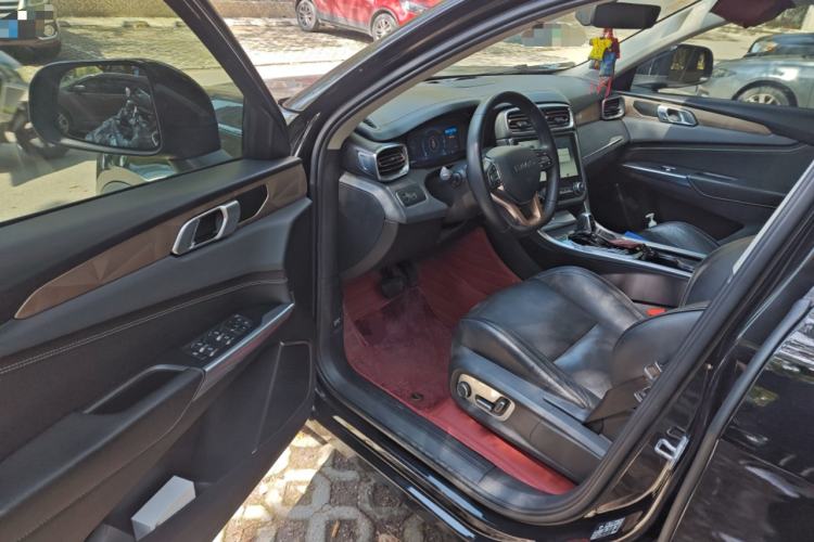 Used Lynk & Co 01 2017 2.0T Two-Wheel Drive Pro Edition
