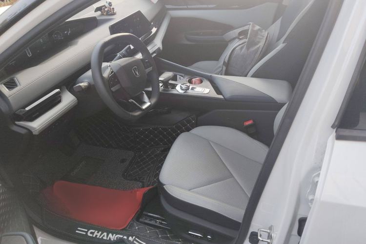 Used CHANGAN UNI-V iDD 2023 Zhidian iDD 1.5T 113km Smart & Fun Version (Rapid Edition) Left Front Seat