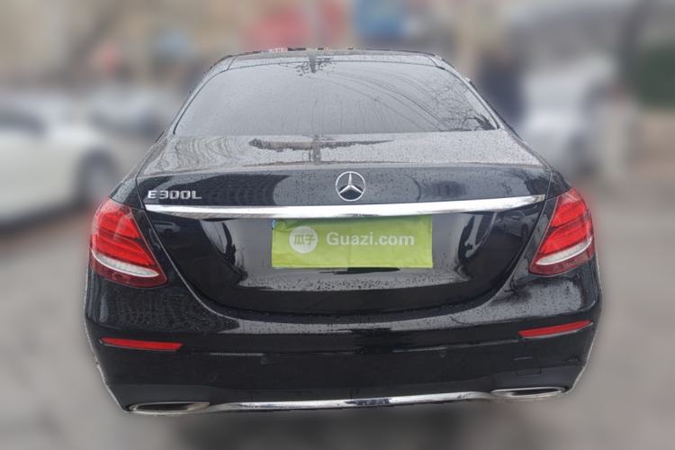 Used Mercedes-Benz E-Class 2016 E 300 L Sporty and Stylish Model
