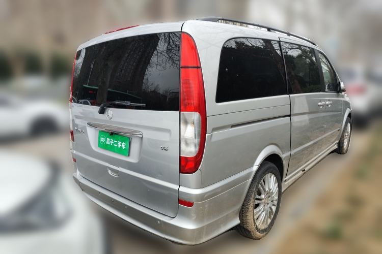 Used Mercedes-Benz Viano 2011 2.5L Limited Edition Rear Right 45 Deg