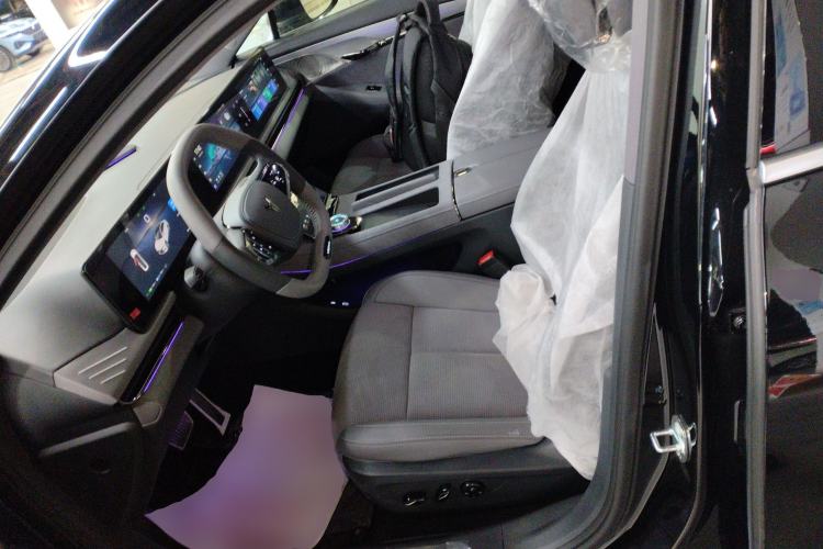 Used VOYAH PASSION 2024 PHEV Four-Wheel Drive Ultra-Long Range Executive Edition Left Front Seat