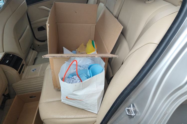 Used BMW 5 Series 2012 535Li Leading Model
