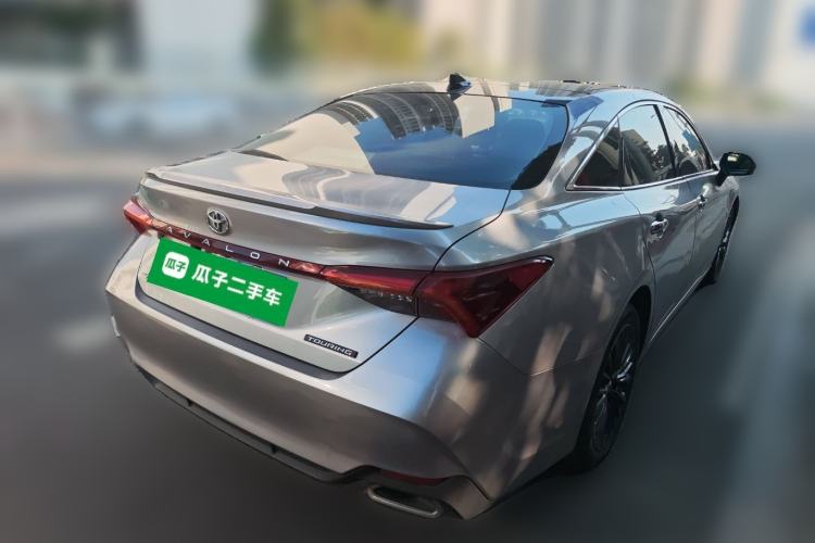 Used Toyota Avalon 2019 2.5L Touring Premium Version China VI Standard