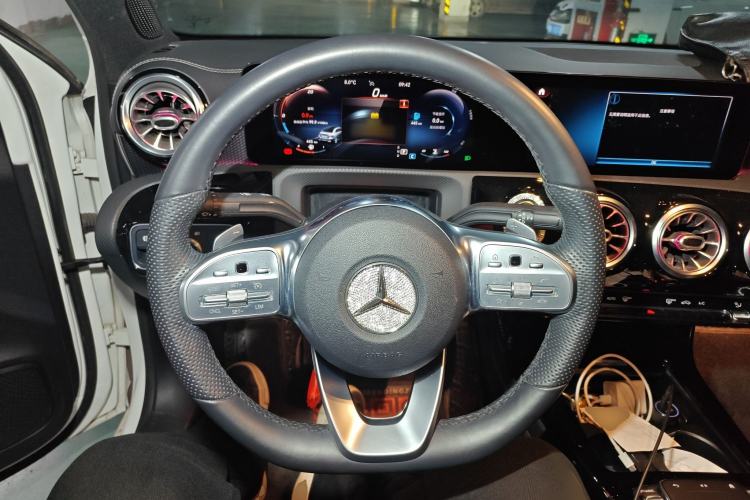 Used Mercedes-Benz A-Class 2020 Restyled A 200 L Sport Sedan Fashion Version