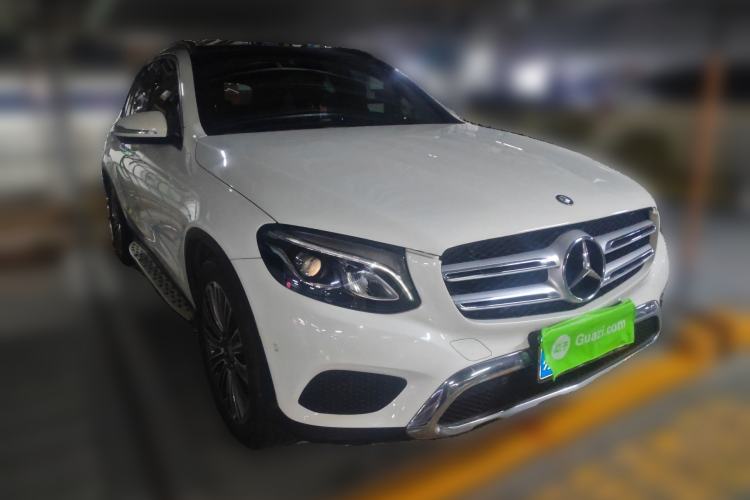 Used Mercedes-Benz GLC 2016 GLC 200 4MATIC Front Right 45 Deg