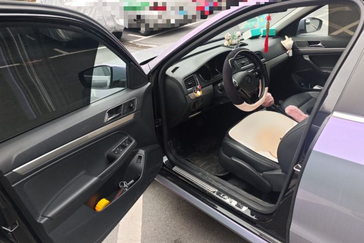 Used Volkswagen Lavida 2017 1.6L Automatic Comfort Edition