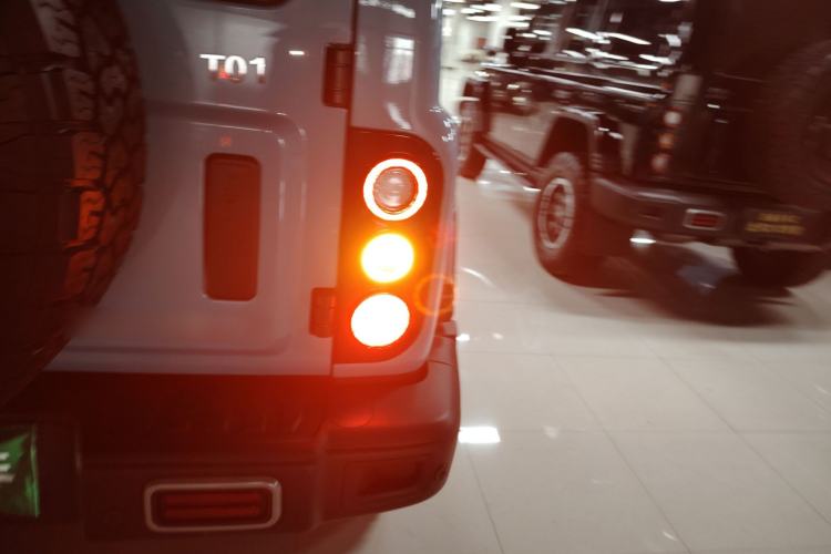 Used 212 T01 2025 2.0T Changfeng
