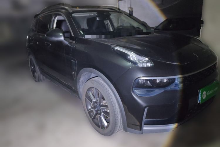 Used Lynk & Co 01 2021 2.0TD Two-Wheel-Drive Pro Trim Front Right 45 Deg