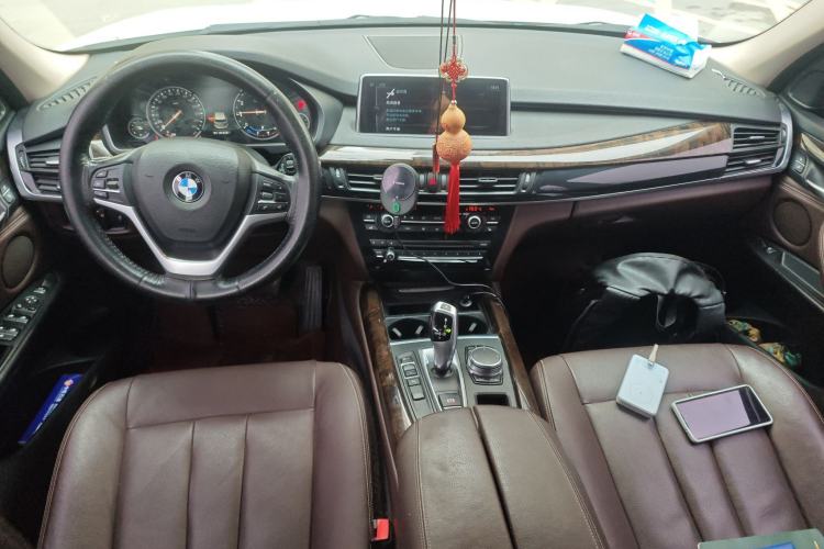 Used BMW X5 2017 xDrive28i
