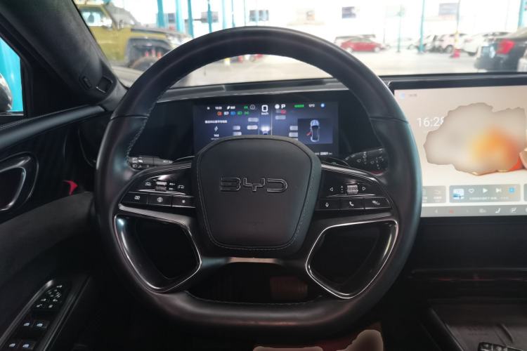 Used BYD Seal 2025 600 All-Wheel Drive Intelligent Driving Version
