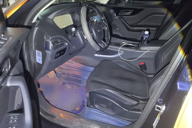 Used Jaguar F-PACE 2016 2.0T Two-Wheel-Drive R-Sport Sport Edition Driver Seat