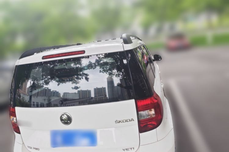 Used Skoda Yeti 2014 1.4TSI DSG Explorer Edition Rear