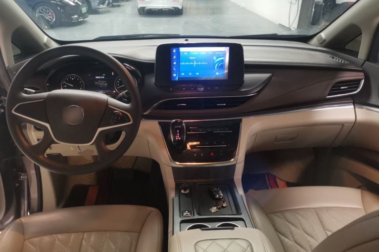 Used Buick GL8 2020 Land Cruiser Executive Class 652T Comfort Model
