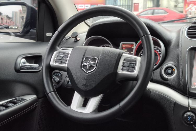 Used Dodge Journey 2015 2.0TD Four-Wheel Drive Luxury Edition