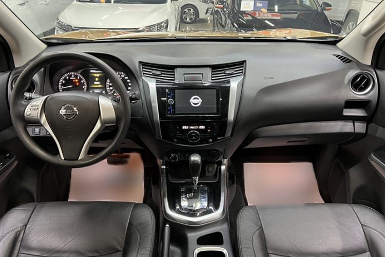 Used Nissan Terra 2018 2.5L Automatic 4x4 Luxury Edition