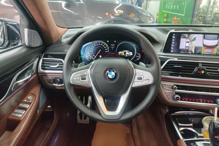 Used BMW 7 Series 2018 740Li xDrive Luxury Edition M Sport Package
